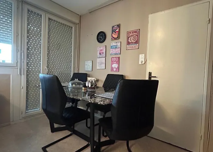 Strasbourg Apartment With Parking