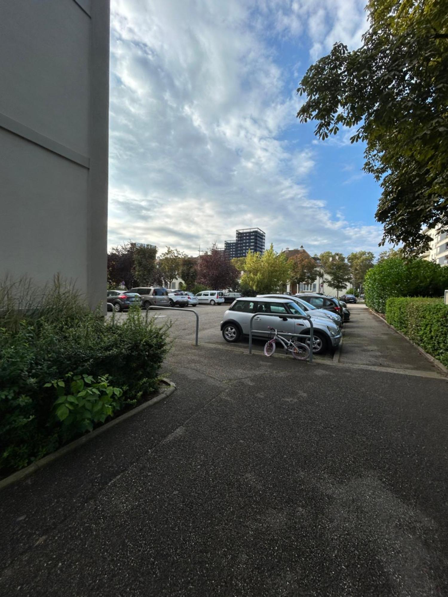 Appartement With Parking