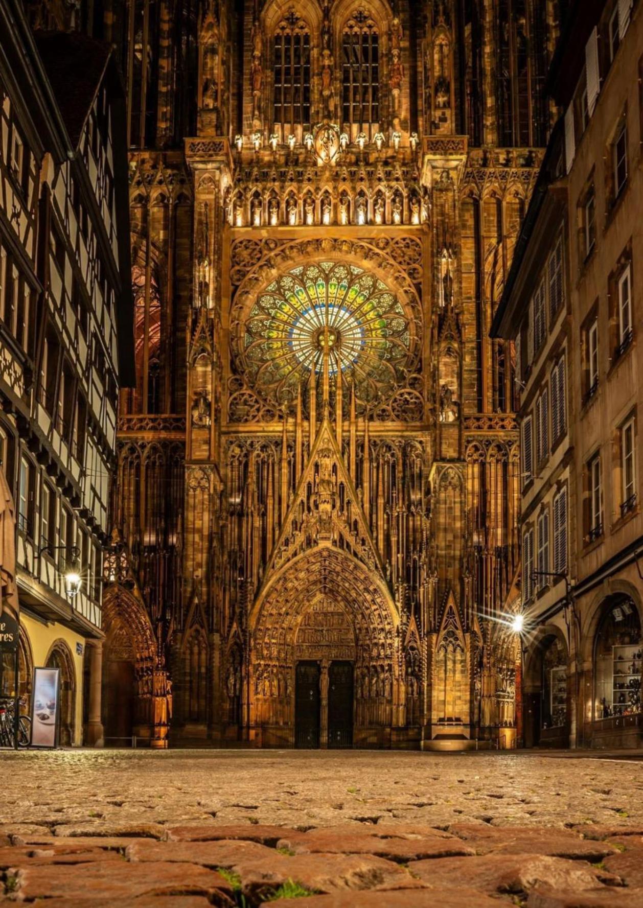 With Parking Strasbourg