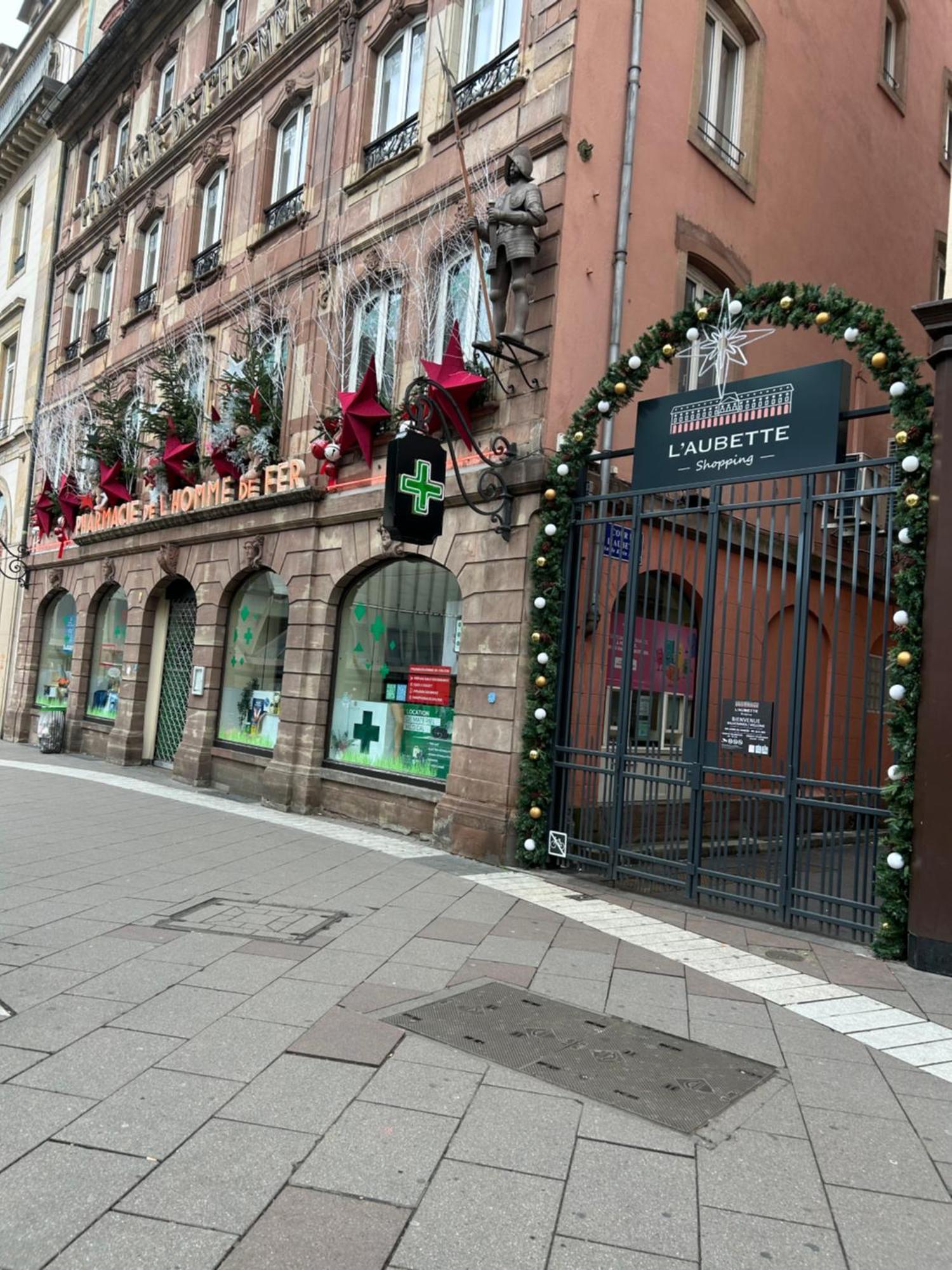 Appartement With Parking Strasbourg